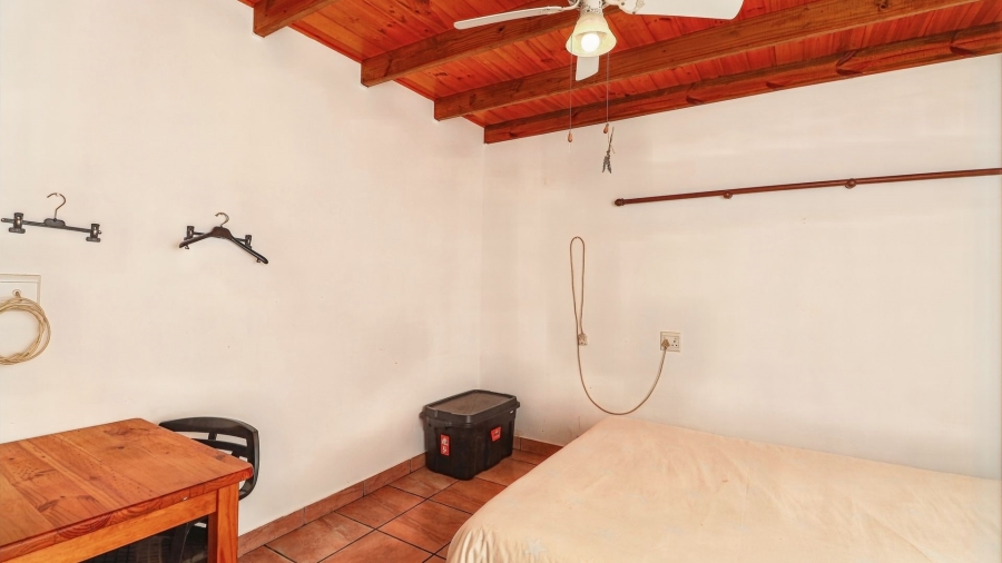 Commercial Property for Sale in Rondevlei Western Cape